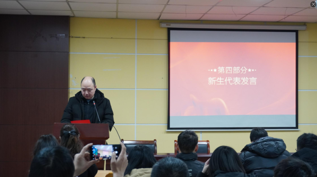 江苏大学成人高等学历继续教育2025级新生开学报到顺利举行6.png